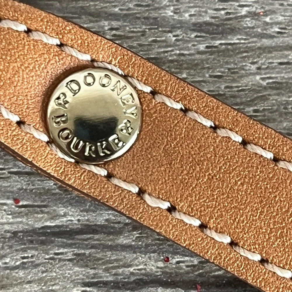Dooney & Bourke stylish dooney